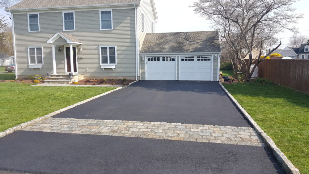 Asphalt and Belgian block driveway stratford